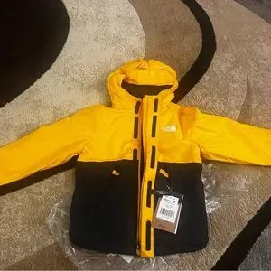 COPY - Kids northface coat